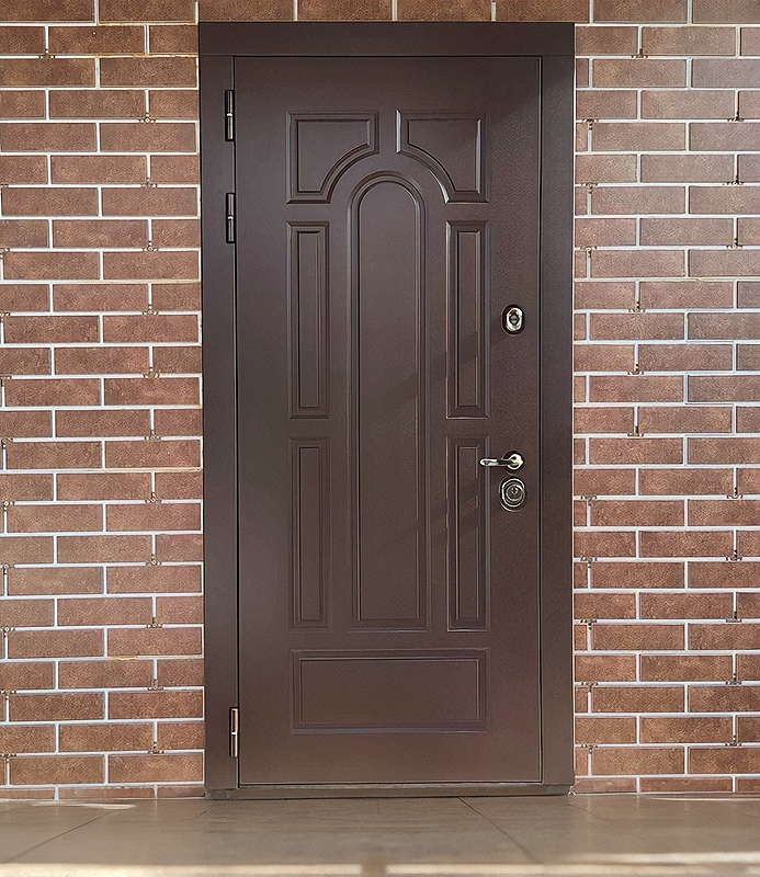 Дверь МДФ в загородном доме
