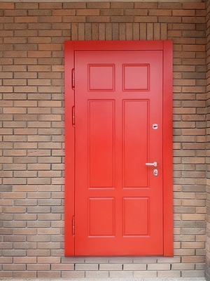 Красная дверь МДФ