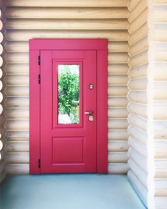 Красная дверь со стеклом