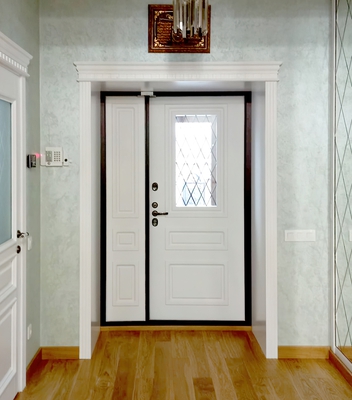 Полуторная дверь, вид из помещения