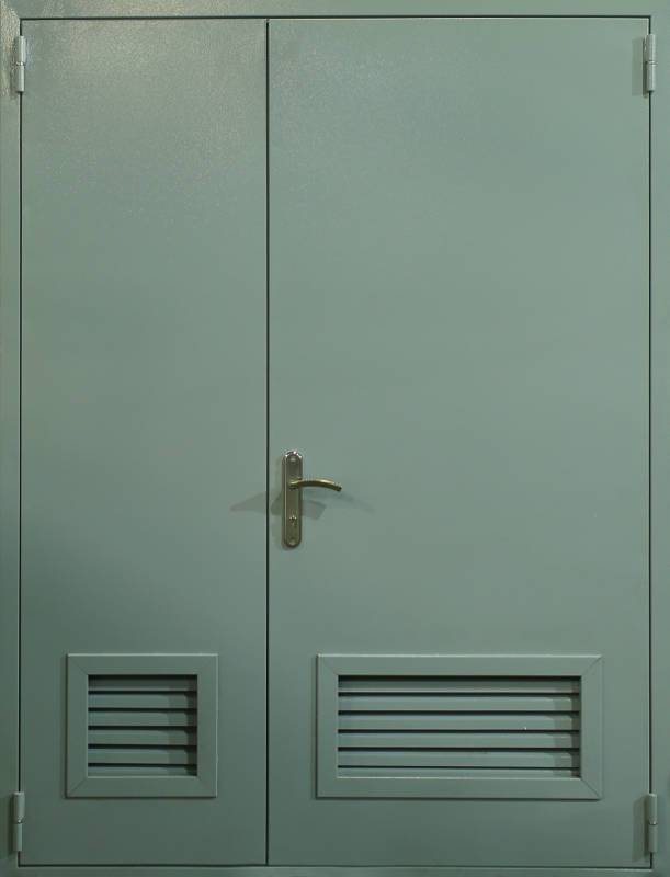 Противопожарная дверь-15 снаружи