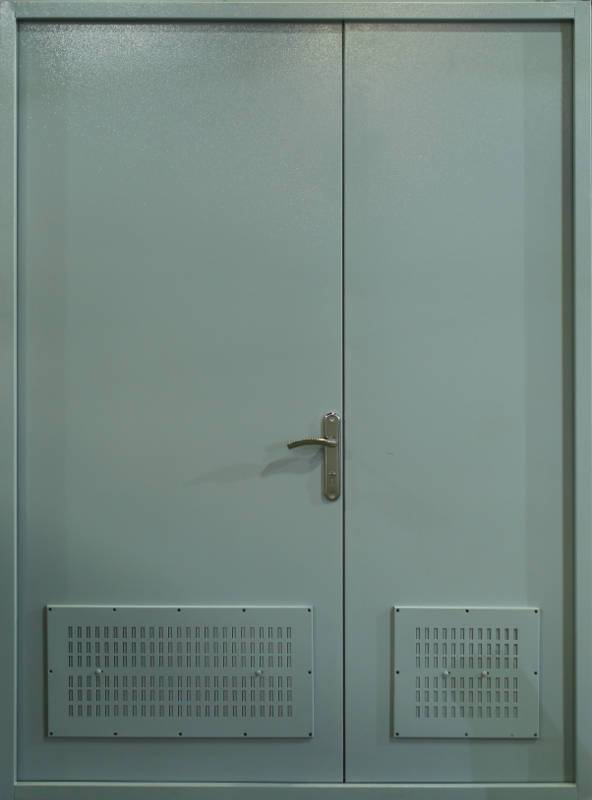 Противопожарная дверь-15 внутри