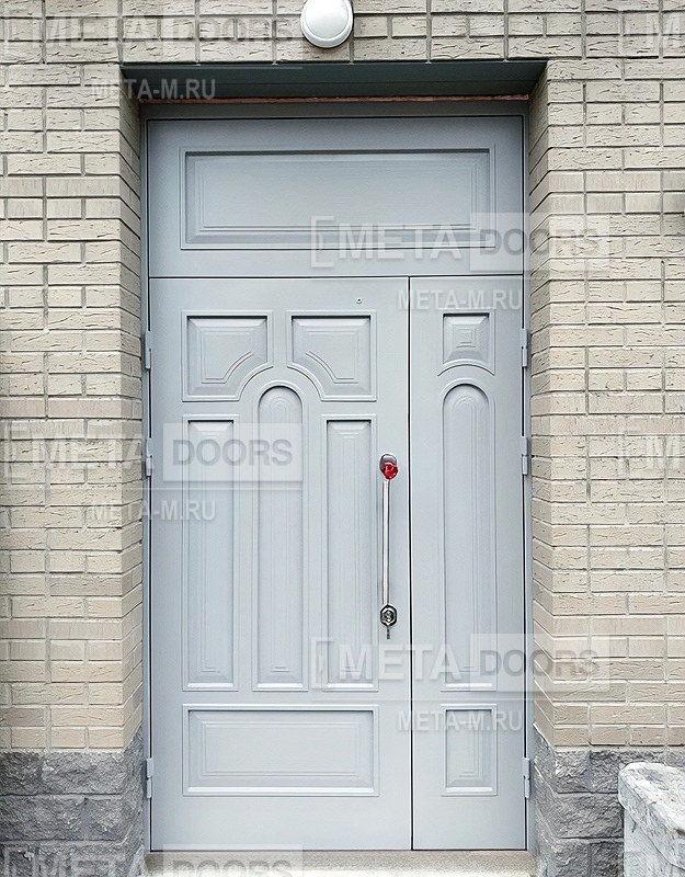 Фото металлических дверей с порошковым напылением | META DOORS