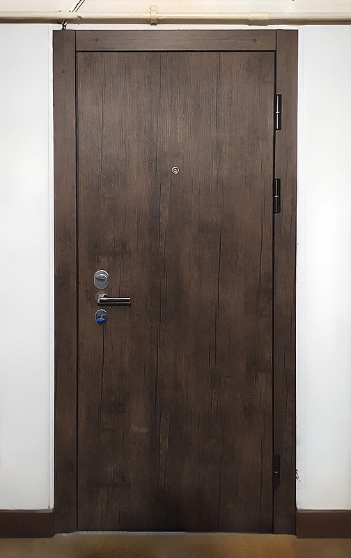 Стальная дверь с панелью МДФ
