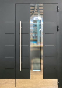 Дверь со стеклом Арт-ММ703